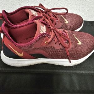 Maroon Nike Flex TR9 Shoes